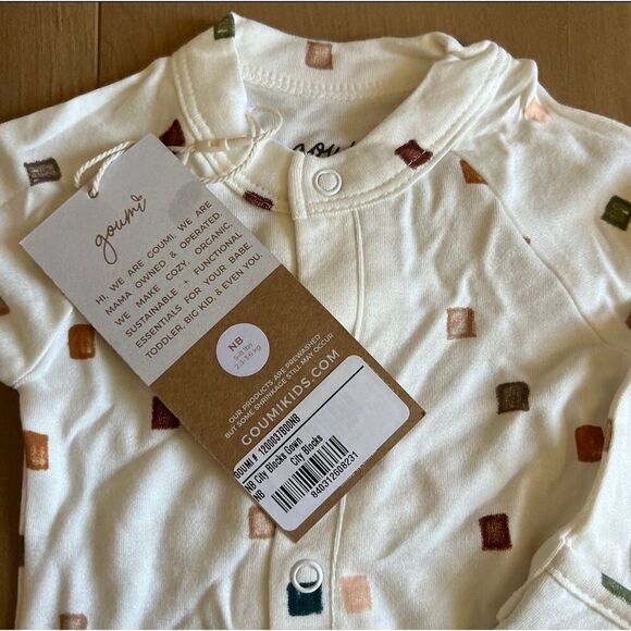 NWT Goumi Kids City Blocks Baby Gown SZ NB Newborn Snap Bamboo Sleeper - Picture 3 of 3